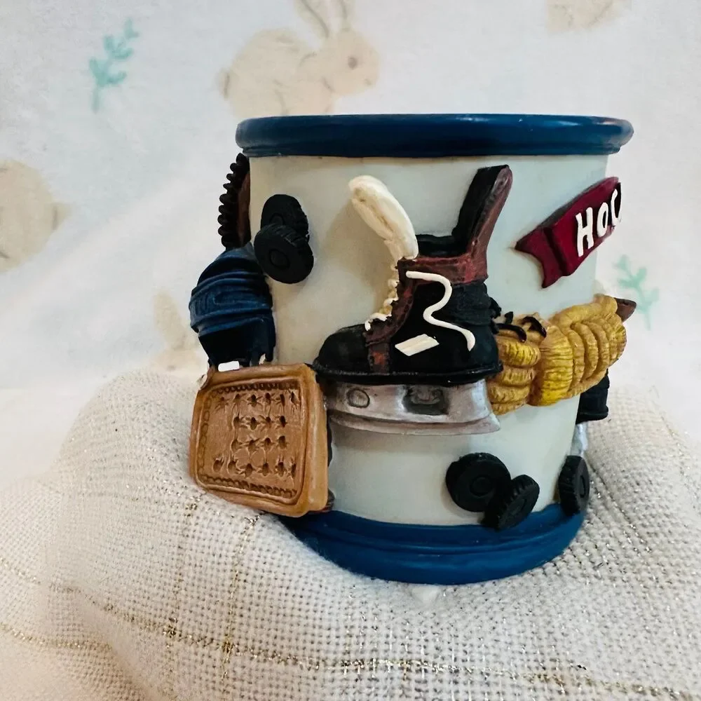 Hockey Themed Pencil Holder Sports  Enthusiast Desk / Office Kitschy Decor